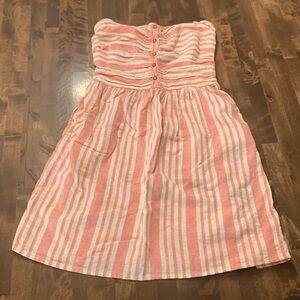 Gap Seersucker Nantucket red stripped strapless dress